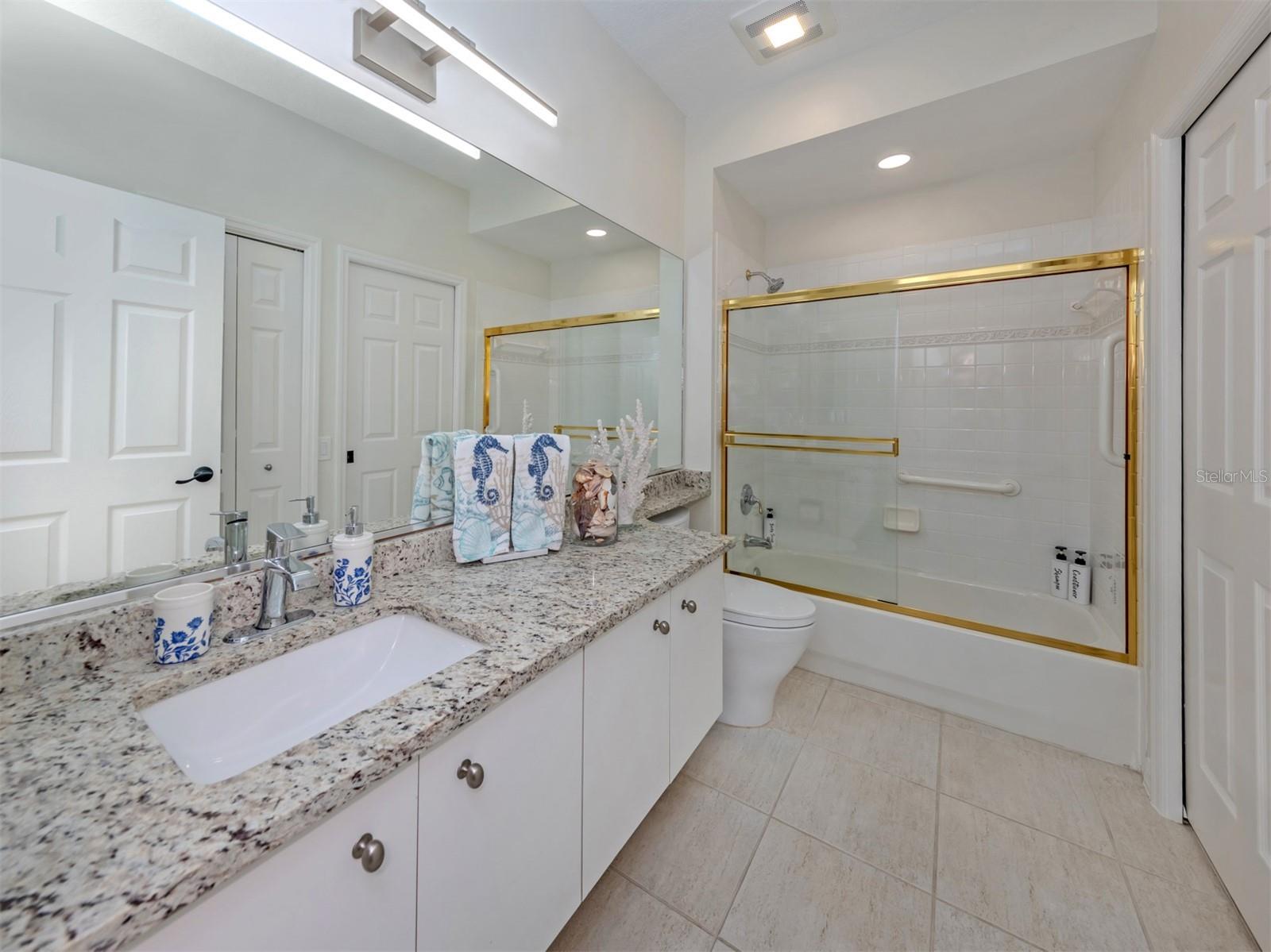 VENICE GOLF & COUNTRY CLUB - Residential