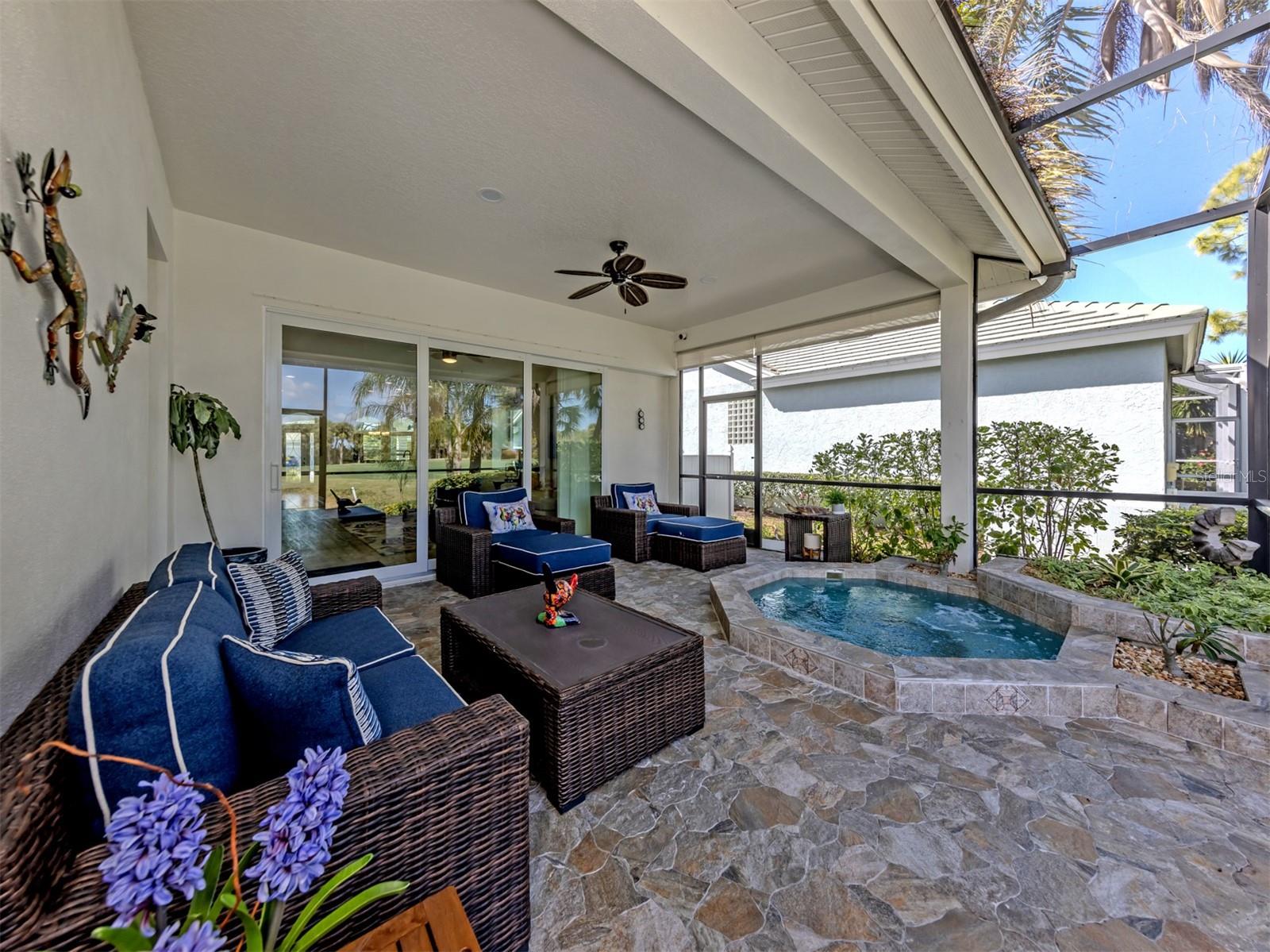 VENICE GOLF & COUNTRY CLUB - Residential