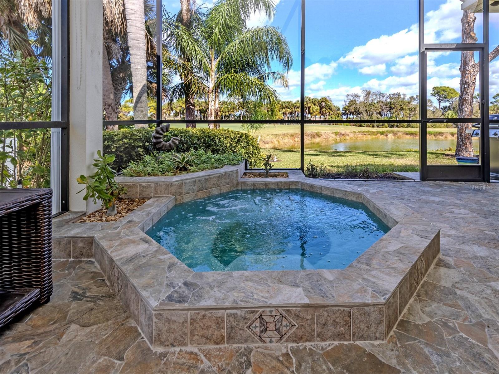 VENICE GOLF & COUNTRY CLUB - Residential