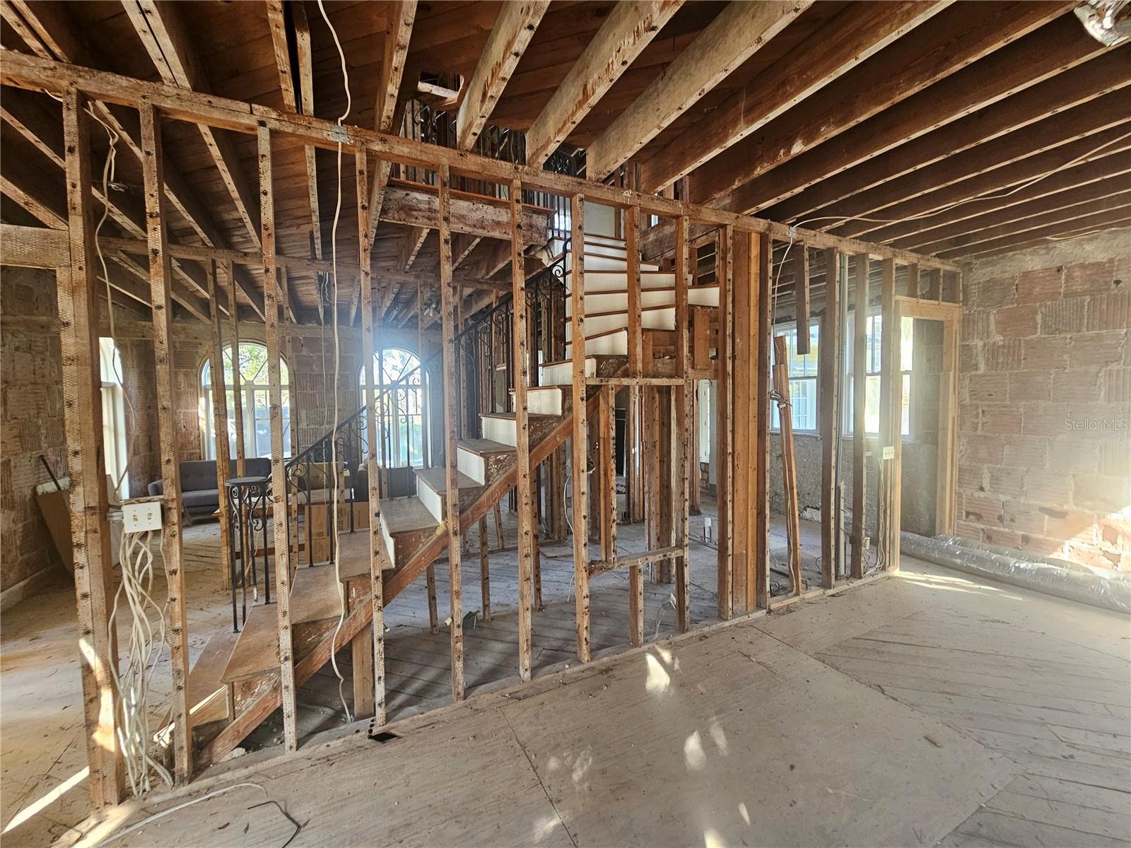 TAMPANIA - Residential