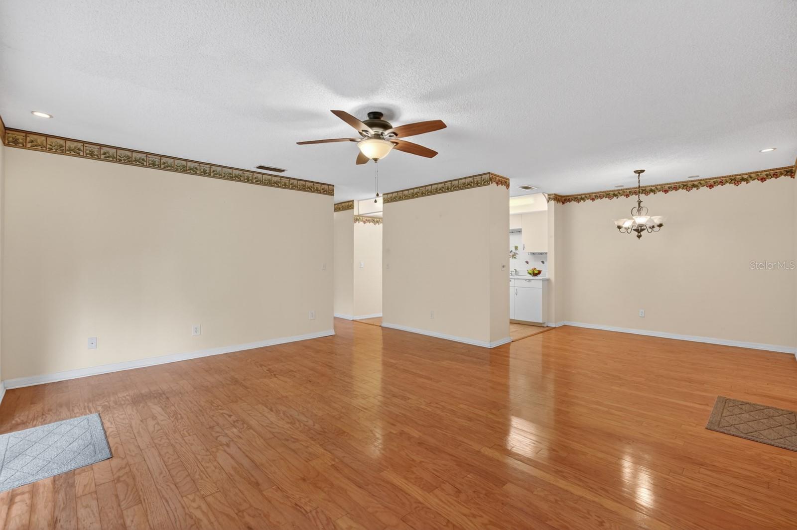 INDIGO PINES CONDO PH 01-06 - Residential