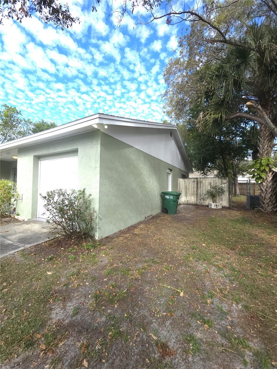 TERRACE PARK SUB UNIT - Residential Lease