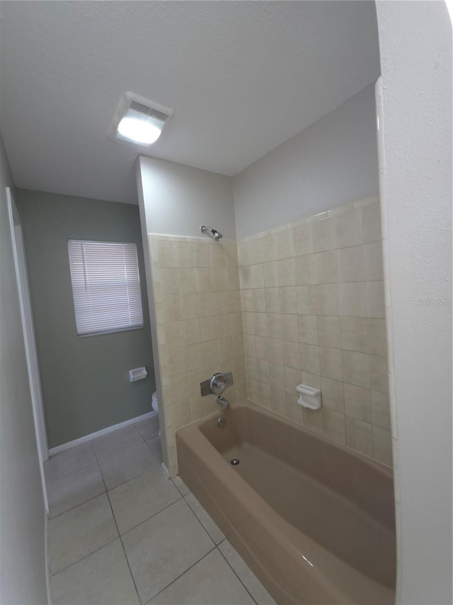 TERRACE PARK SUB UNIT - Residential Lease