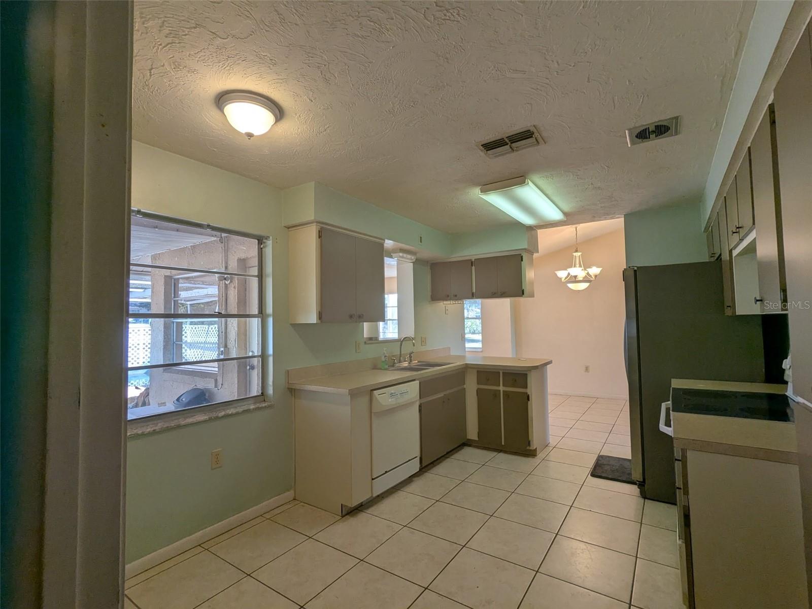 BEVERLY HILLS UNIT 06 SEC 02 - Residential