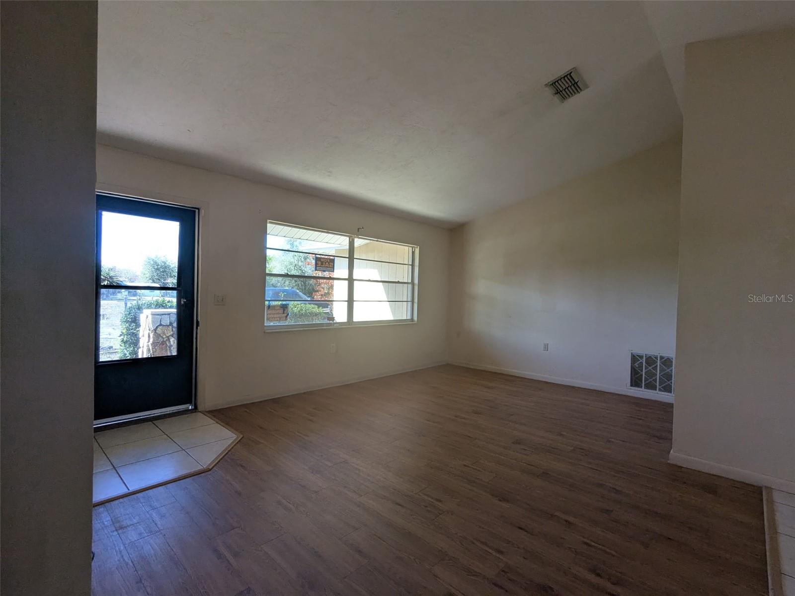 BEVERLY HILLS UNIT 06 SEC 02 - Residential