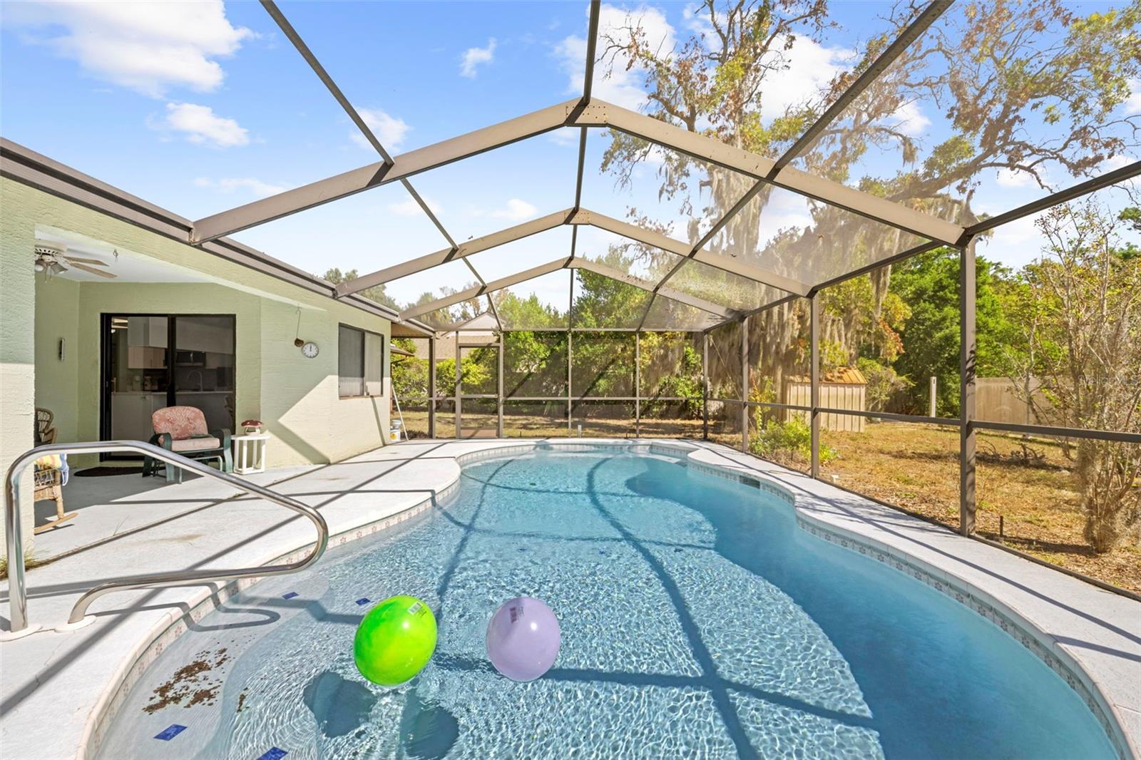 SPRING HILL UNIT 18 - Residential