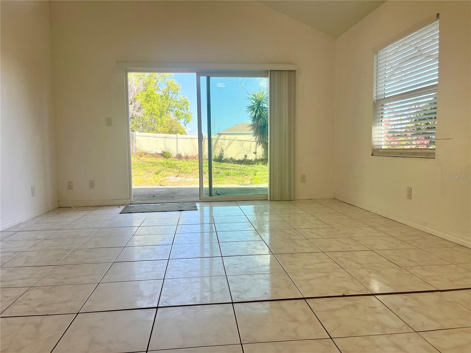 LEESBURG FERNERY - Residential