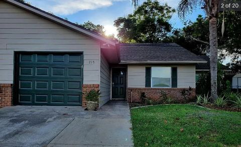 215 FERNWOOD STREET LEESBURG FL 34748