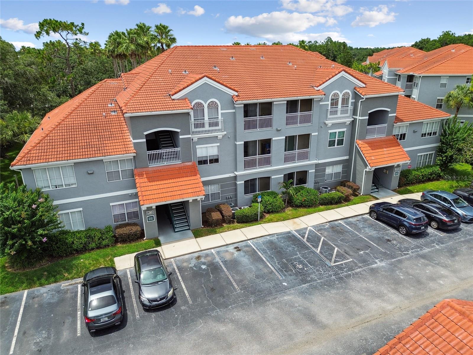 18001 RICHMOND PLACE DRIVE 613