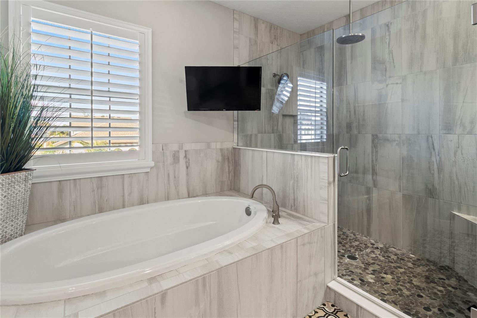 NORTHWOOD ESTATES LOT 14 - Residential Lease