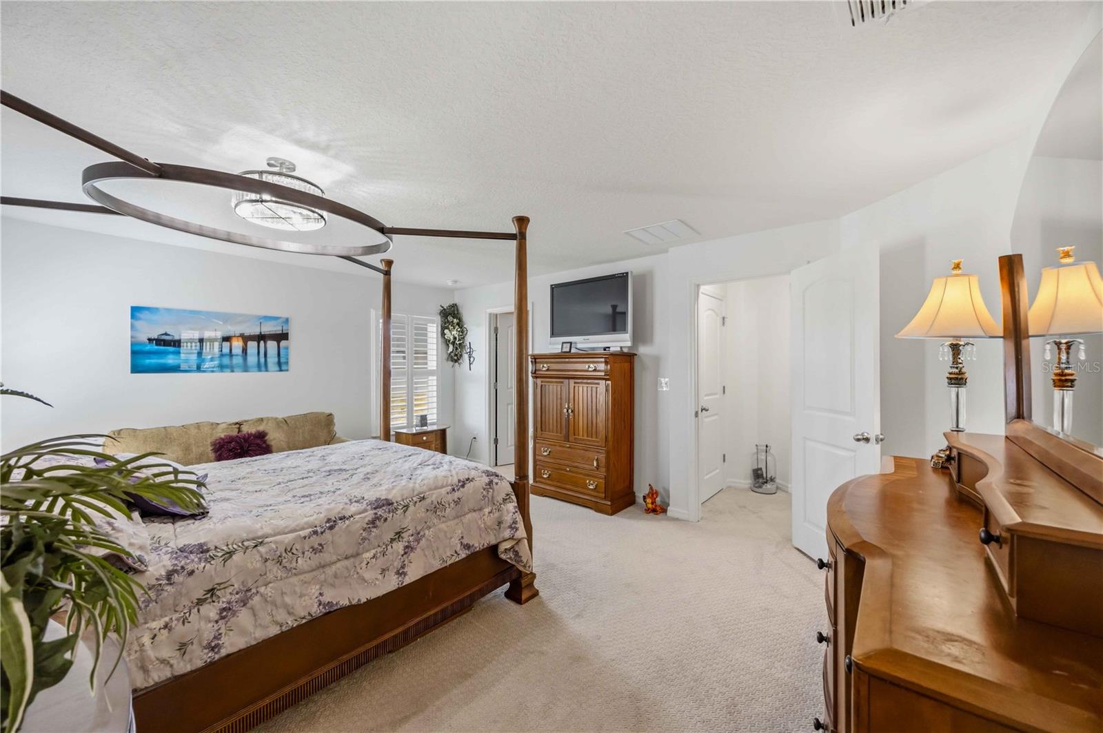 GRADY POINTE - Residential