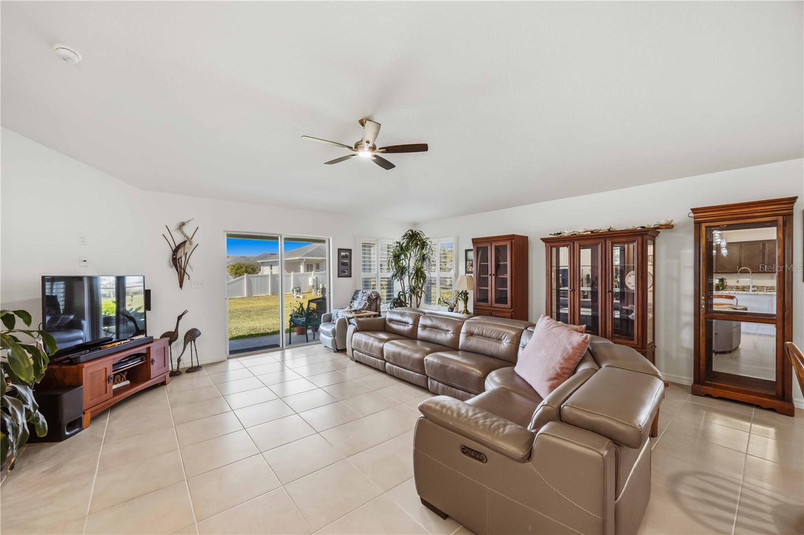 GRADY POINTE - Residential