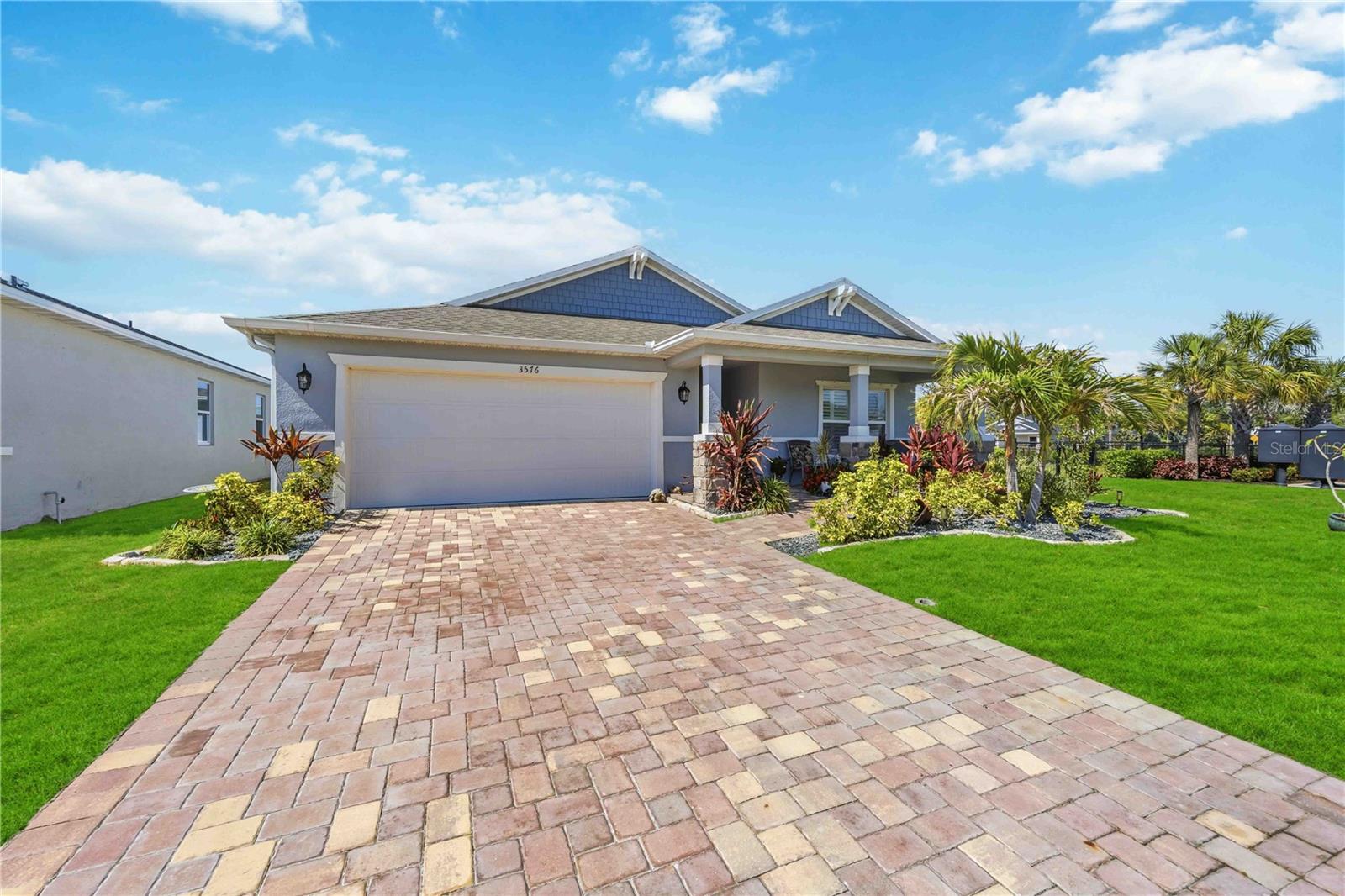 GRADY POINTE - Residential