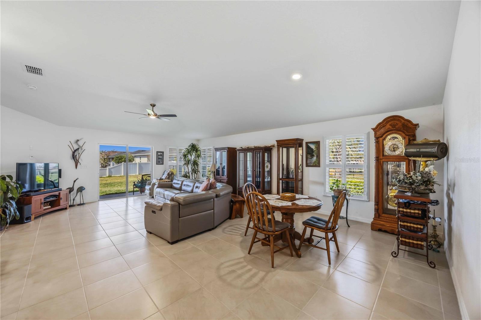 GRADY POINTE - Residential