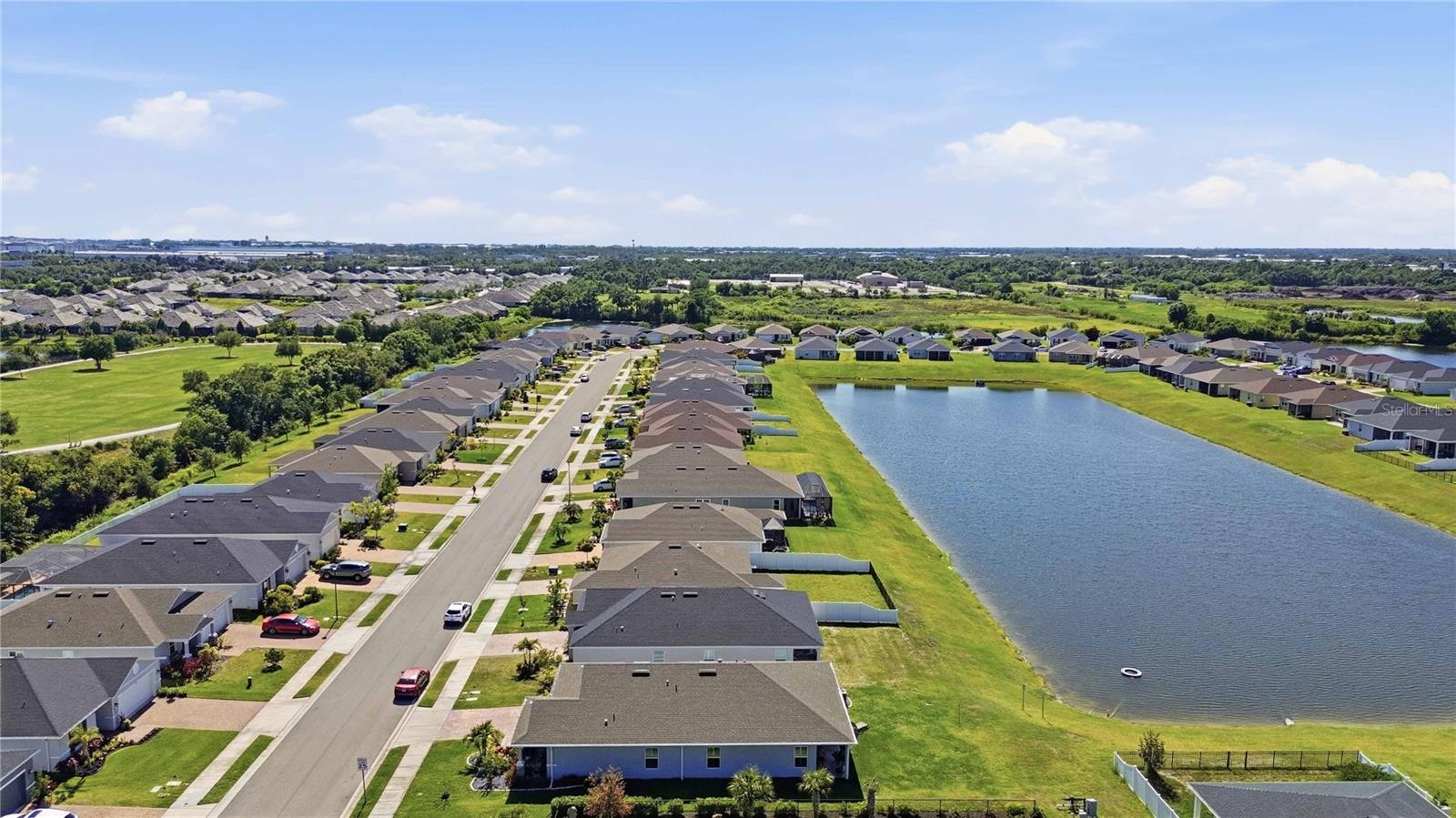GRADY POINTE - Residential