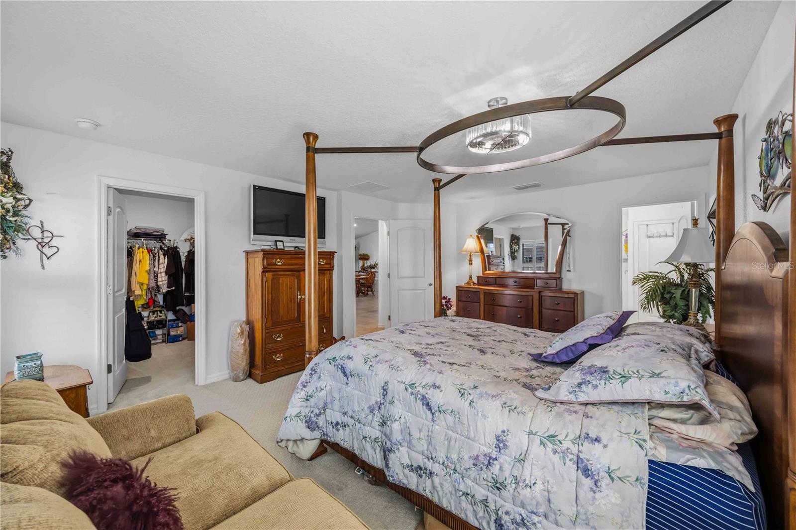 GRADY POINTE - Residential