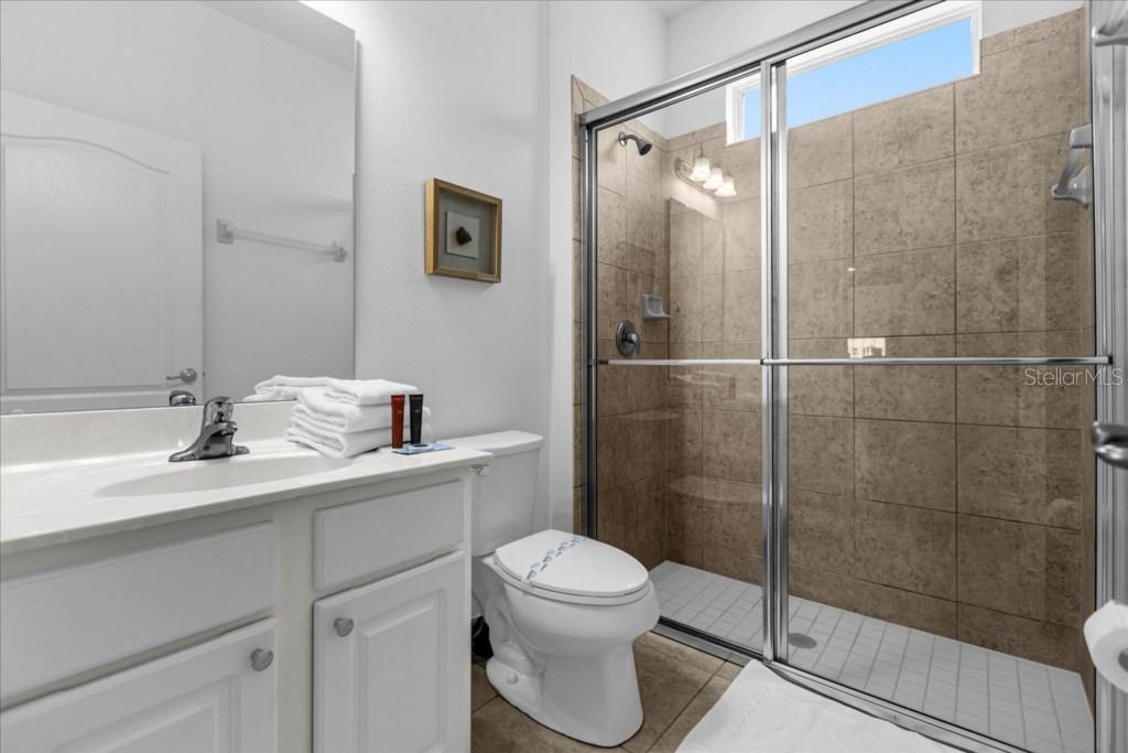 OAKMONT PH 01 - Residential