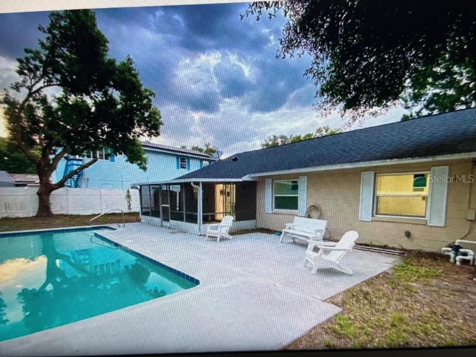 705 VANDERGRIFT DRIVE
