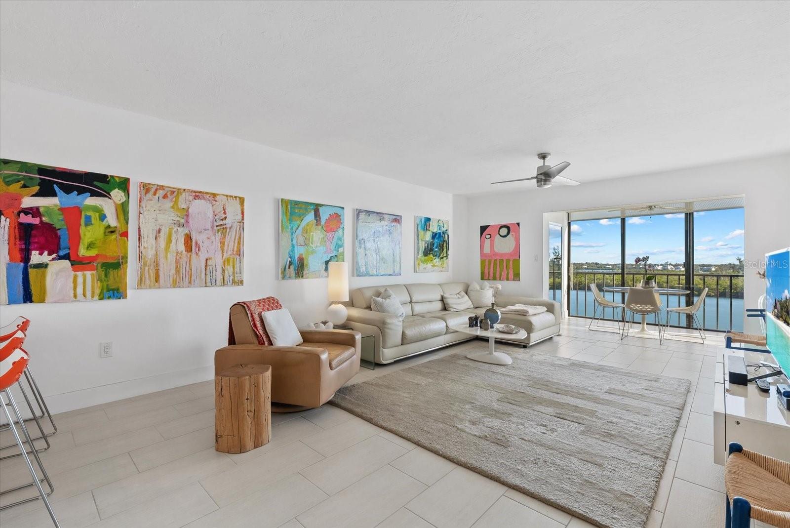 POINTE ON MIDNIGHT PASS - Residential