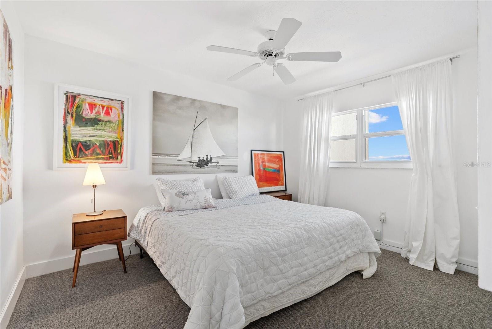 POINTE ON MIDNIGHT PASS - Residential