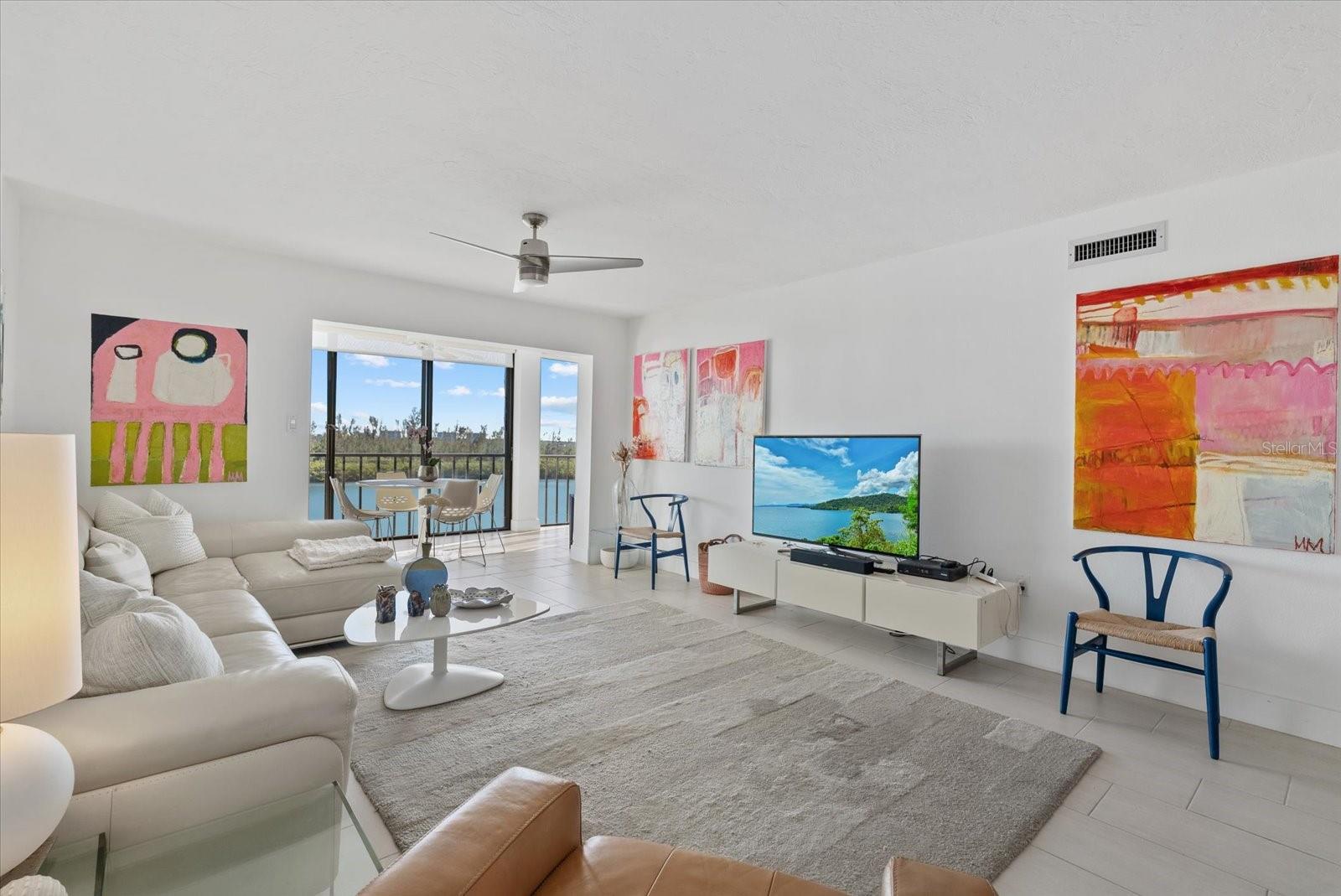 POINTE ON MIDNIGHT PASS - Residential