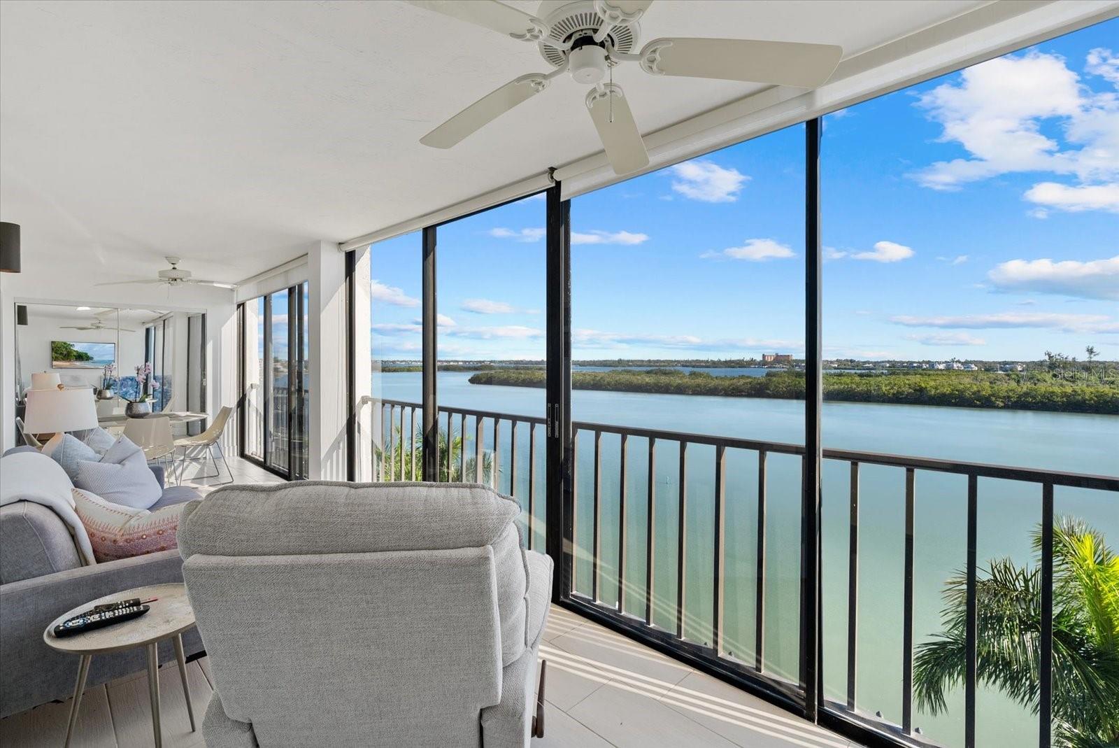 POINTE ON MIDNIGHT PASS - Residential