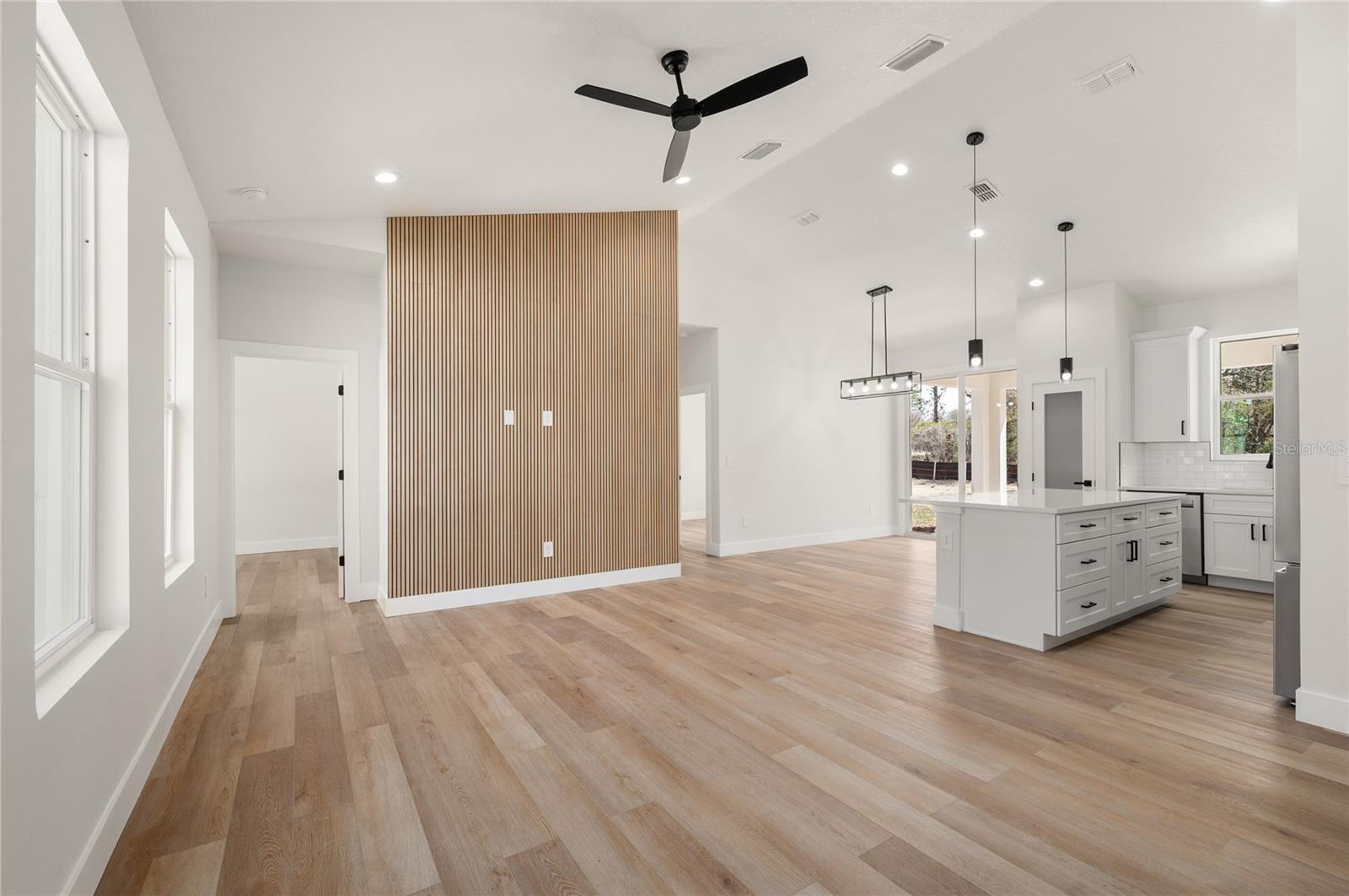CITRUS SPGS UNIT 23 - Residential