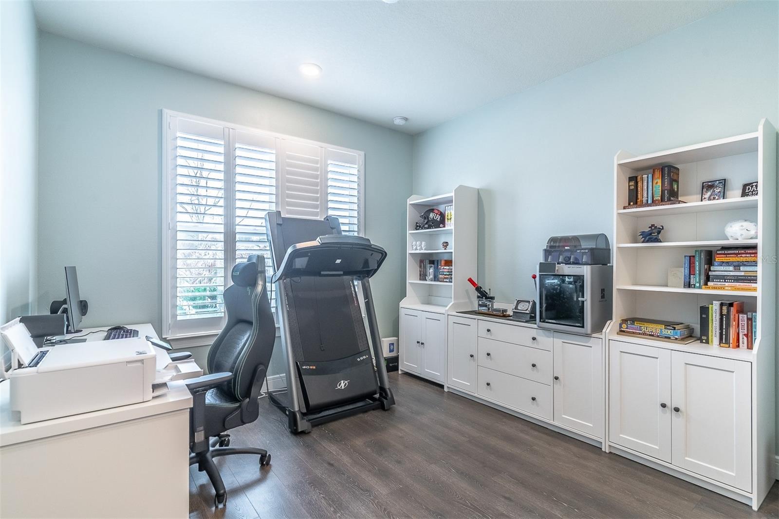 CHAPMAN PINES - Residential