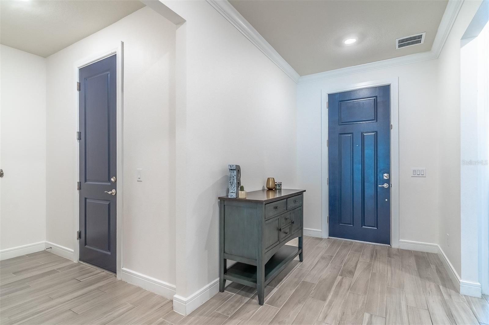 CHAPMAN PINES - Residential