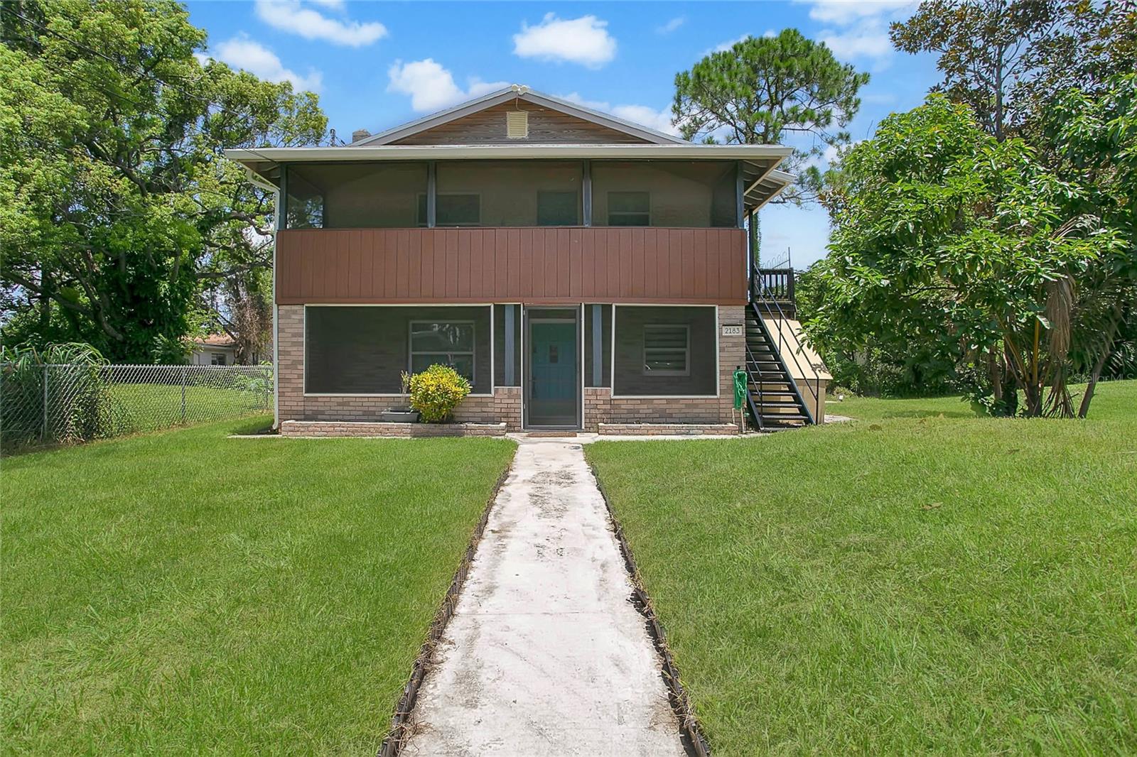 This 2 bedroom, 1 bathroom, 2nd floor unit is located in the heart of Winter Park. Enjoy all Downtown Winter Park has, Park Avenue's shops and restaurants, Winter Park Village, and an abundance of entertainment options to include Mead Gardens, WP Tennis Center, WP Golf Course, and much more. Features include a spacious living area, a lovely kitchen, a screened patio area, and a shared laundry room with washer/dryer. Small pets may be considered. Schedule a showing or submit an application online.
All Real Property Management & Realty residents enjoy convenience and well-maintained homes, with our safe and secure online portal where you can submit maintenance requests and pay online with multiple payment options, and a 24/7 emergency maintenance response team. Please note the listed amenities may not be accurate.