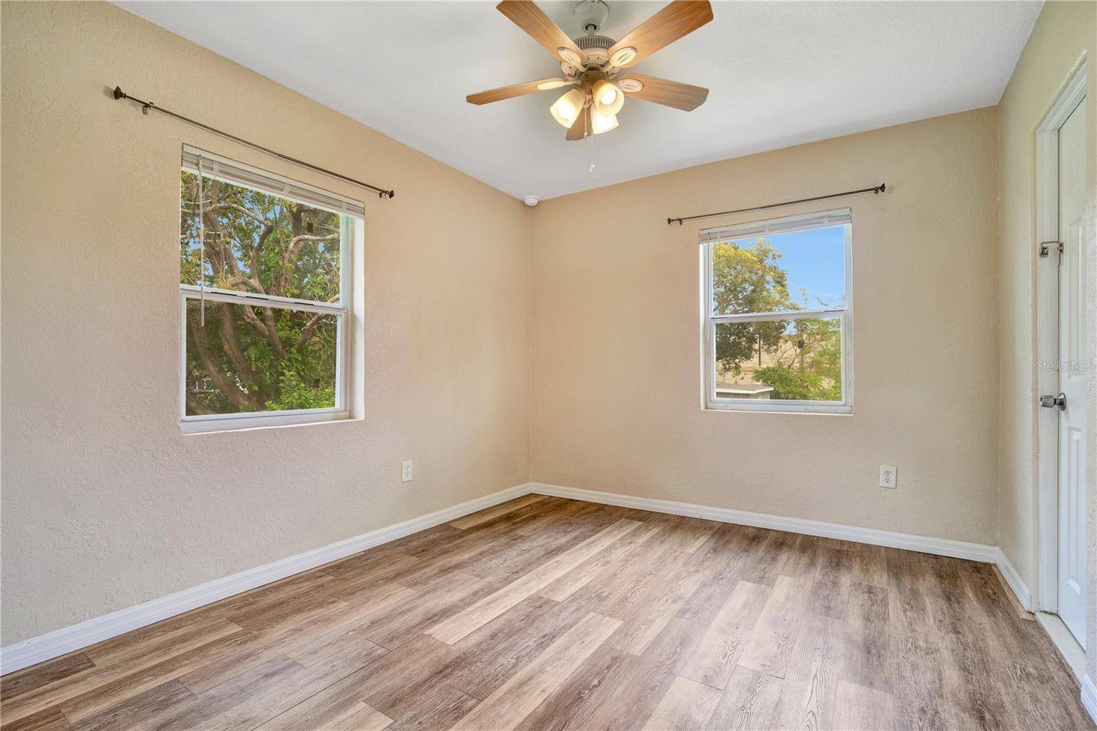 OLYMPIA HEIGHTS ANNEX - Residential Lease