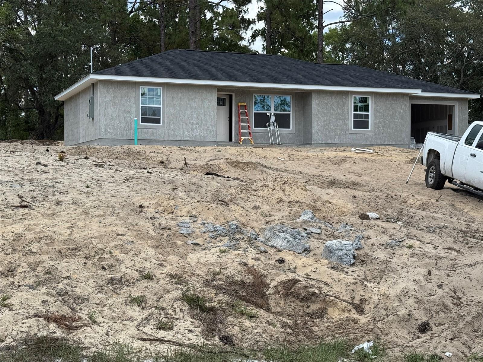 Under Construction. Brand new spacious Stucco exterior frame home at an affordable price! Split plan three bedroom / two bathroom with attached finished one car garage that is equipped with a garage door opener. The kitchen offers Granite counter tops with upgraded cabinets. Stainless steel appliance package which includes the range, microwave, dishwasher and refrigerator. Tile in the bathrooms, Ceiling fans and more. Great location to shopping, activities, medical facilities and restaurants.