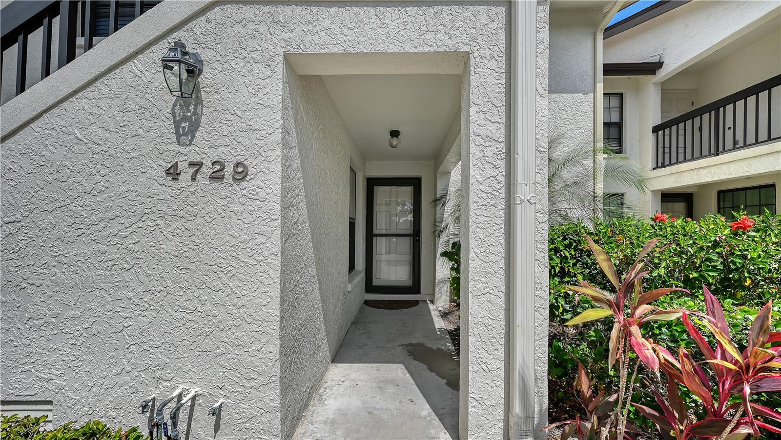 4729 WINSLOW BEACON 11
