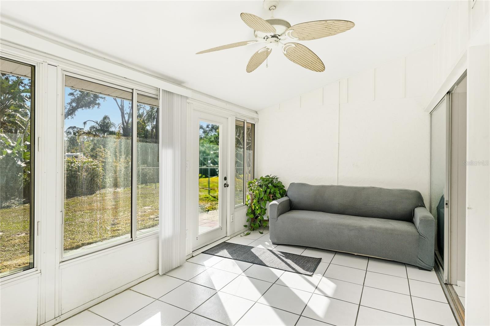 SARASOTA SPGS - Residential