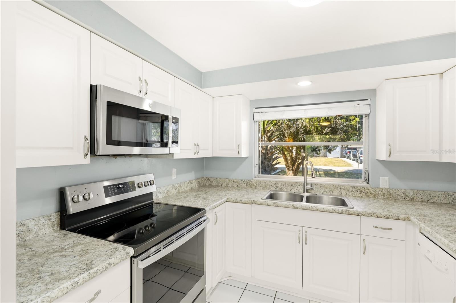 SARASOTA SPGS - Residential