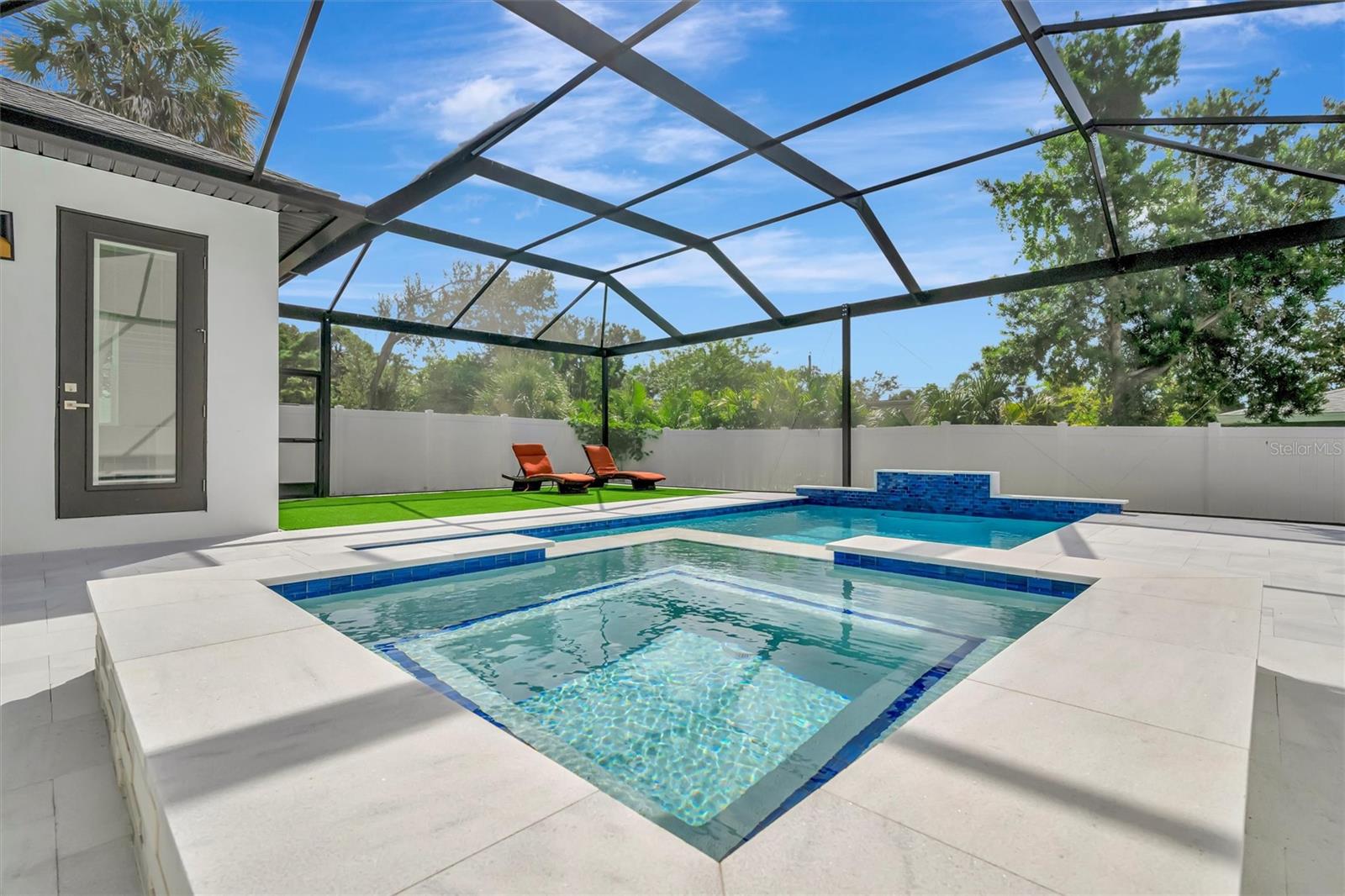 HIGHLAND PINES - Residential