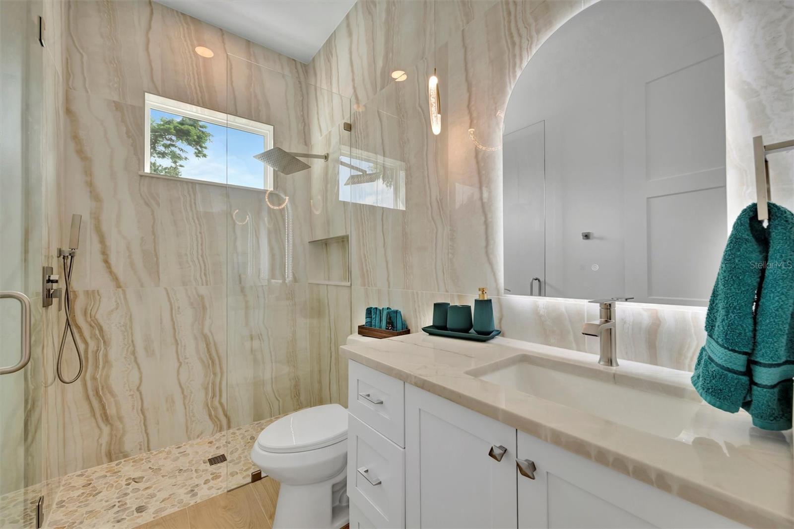 HIGHLAND PINES - Residential