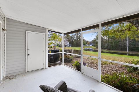 A home in WINTER SPRINGS