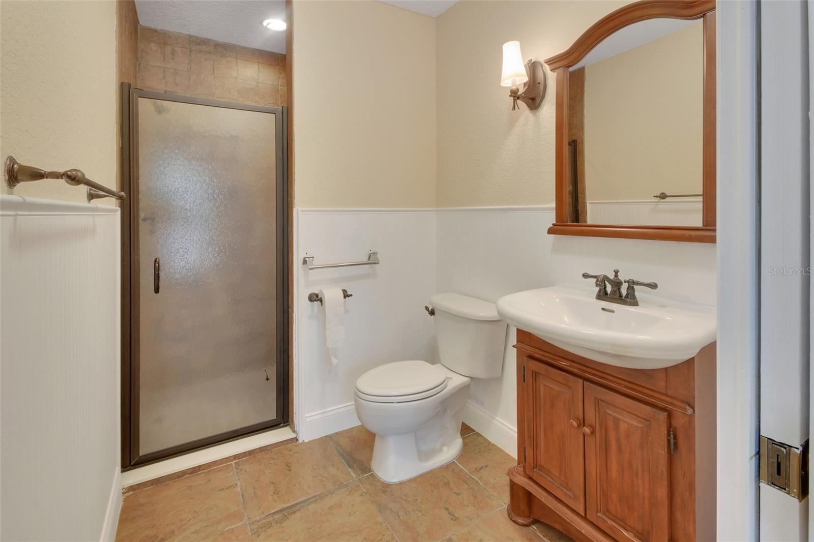 GLEN OAKS REP 01 - Residential