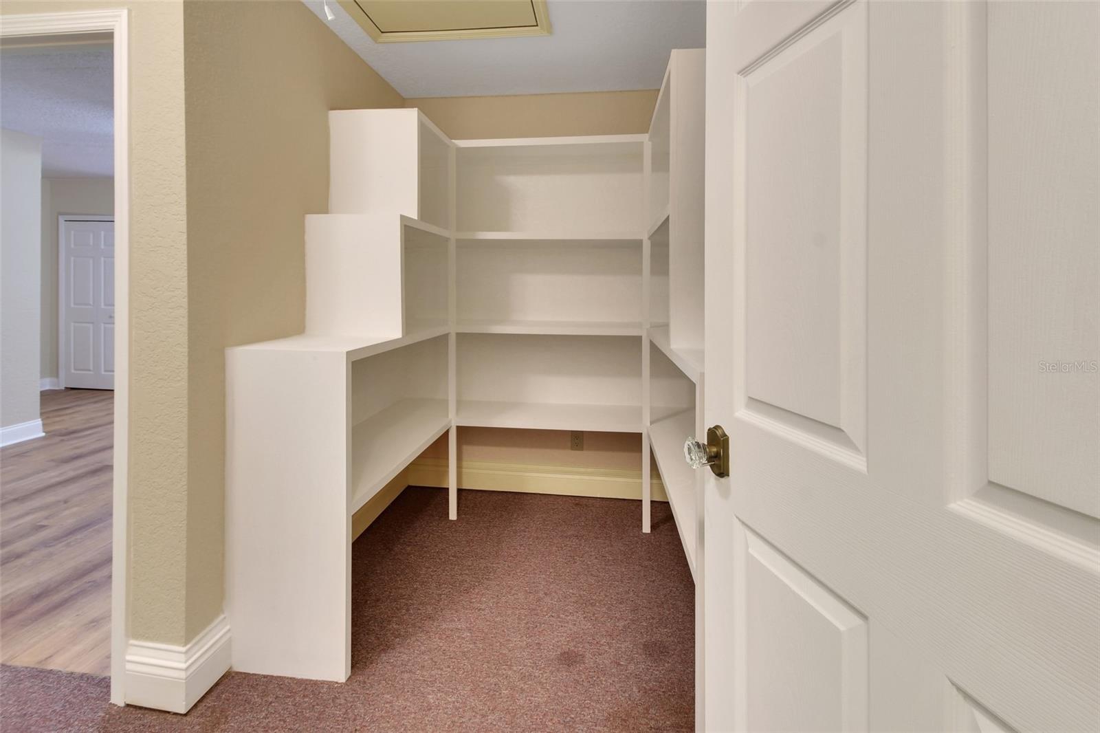 GLEN OAKS REP 01 - Residential