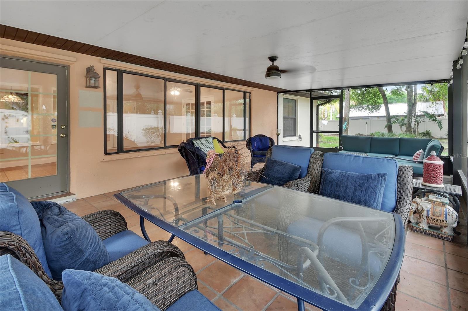 GLEN OAKS REP 01 - Residential