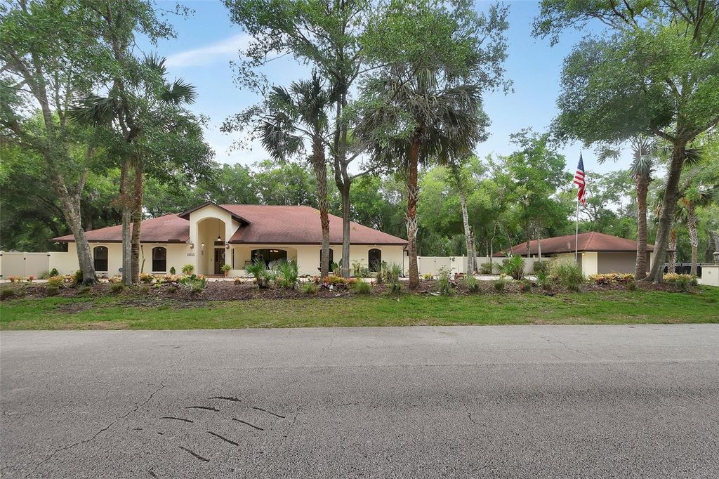 Photo of 2575 Glen Drive, New Smyrna Beach, FL 32168 (MLS # V4949064)