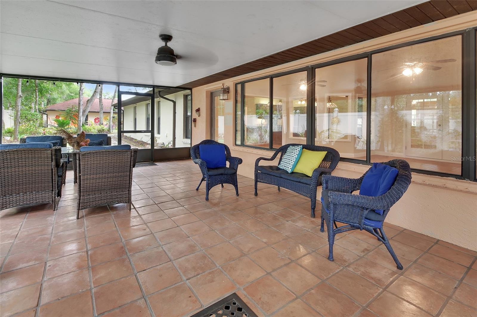 GLEN OAKS REP 01 - Residential