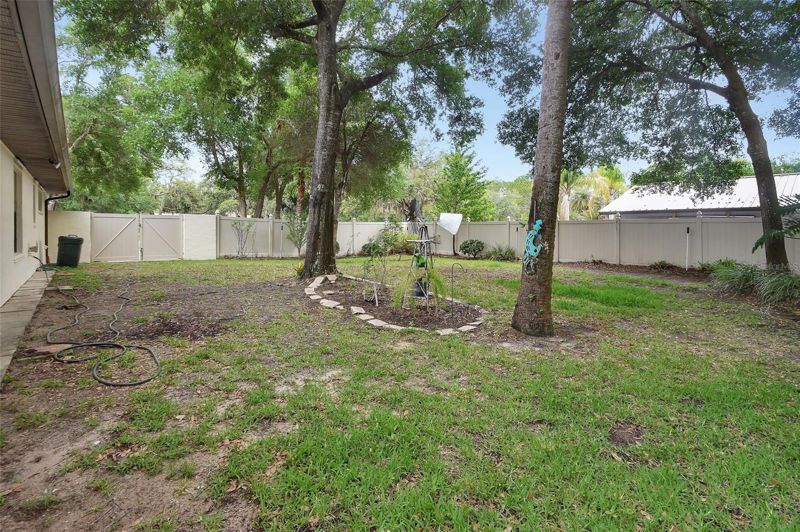GLEN OAKS REP 01 - Residential