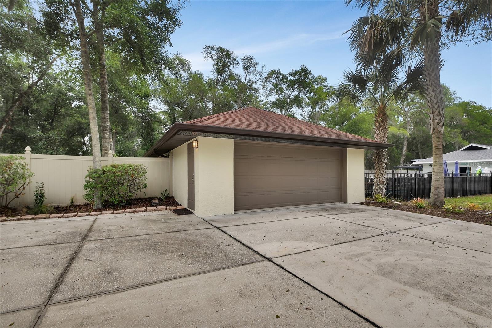 GLEN OAKS REP 01 - Residential