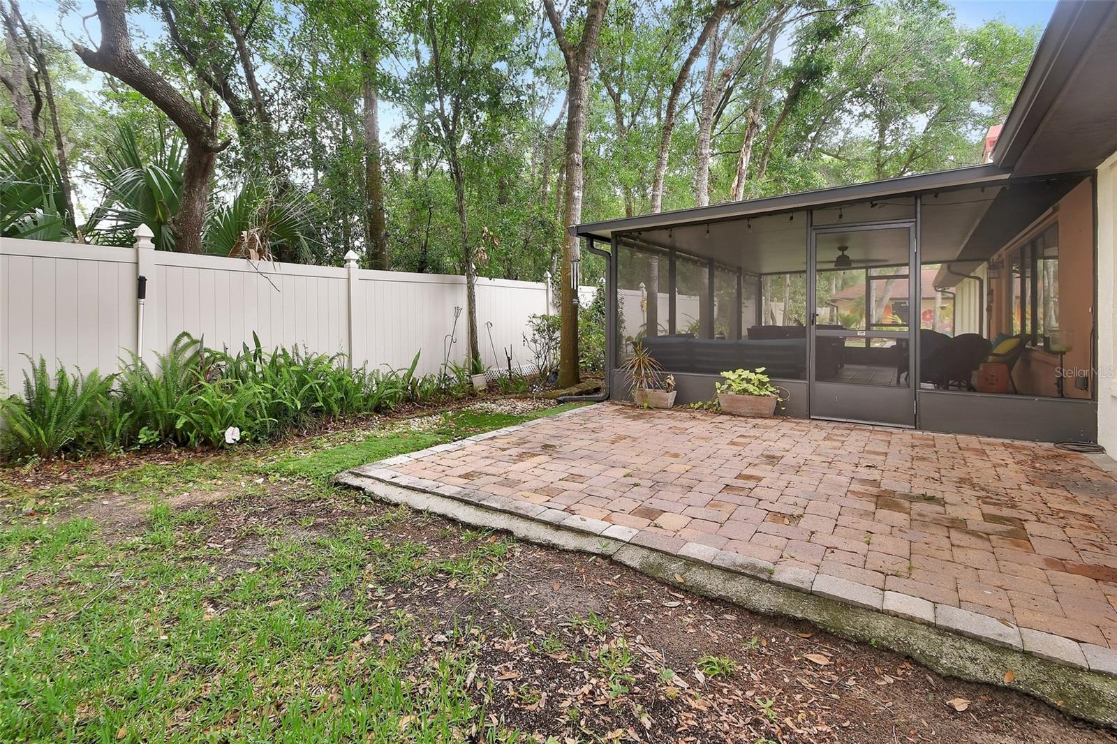 GLEN OAKS REP 01 - Residential