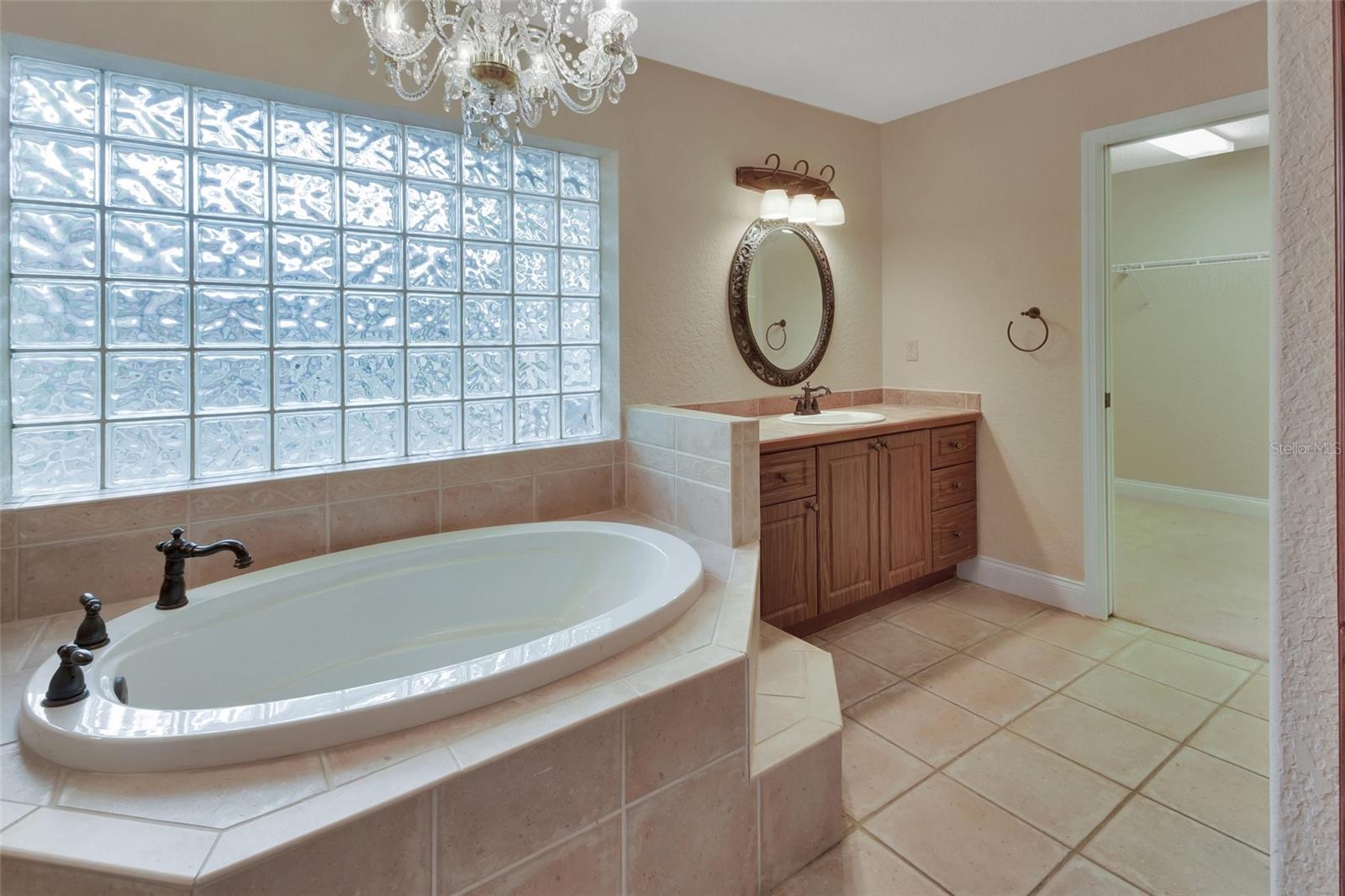 GLEN OAKS REP 01 - Residential