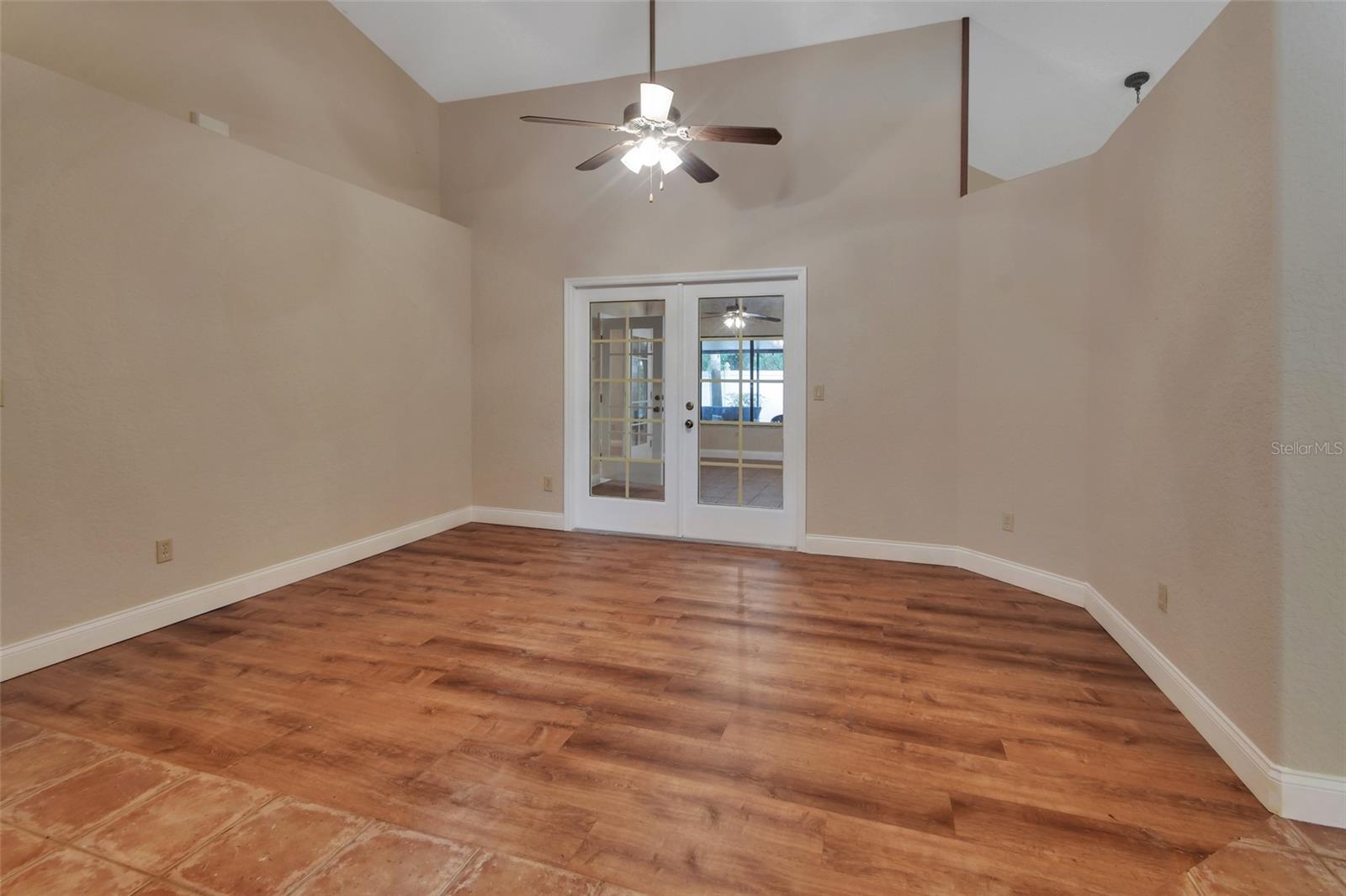 GLEN OAKS REP 01 - Residential