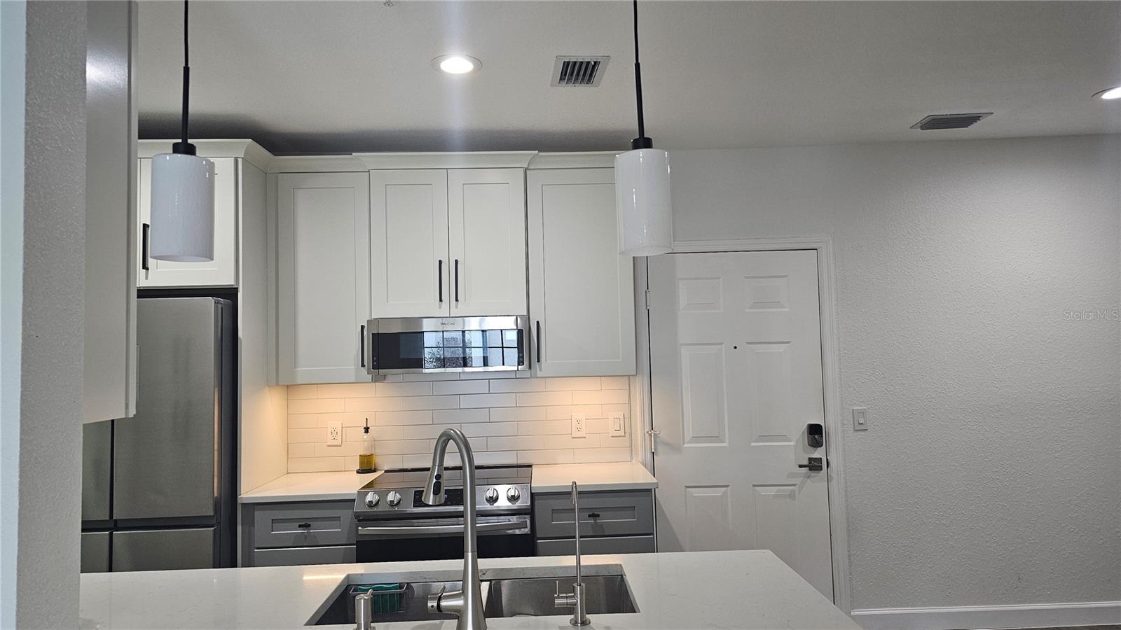 5550 E MICHIGAN STREET 2228
