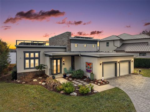 Photo of 1535 Sunset Circle, Mount Dora, FL 32757 (MLS # G5114105)